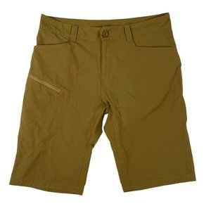 Men's Rab Tan Shorts Size 34